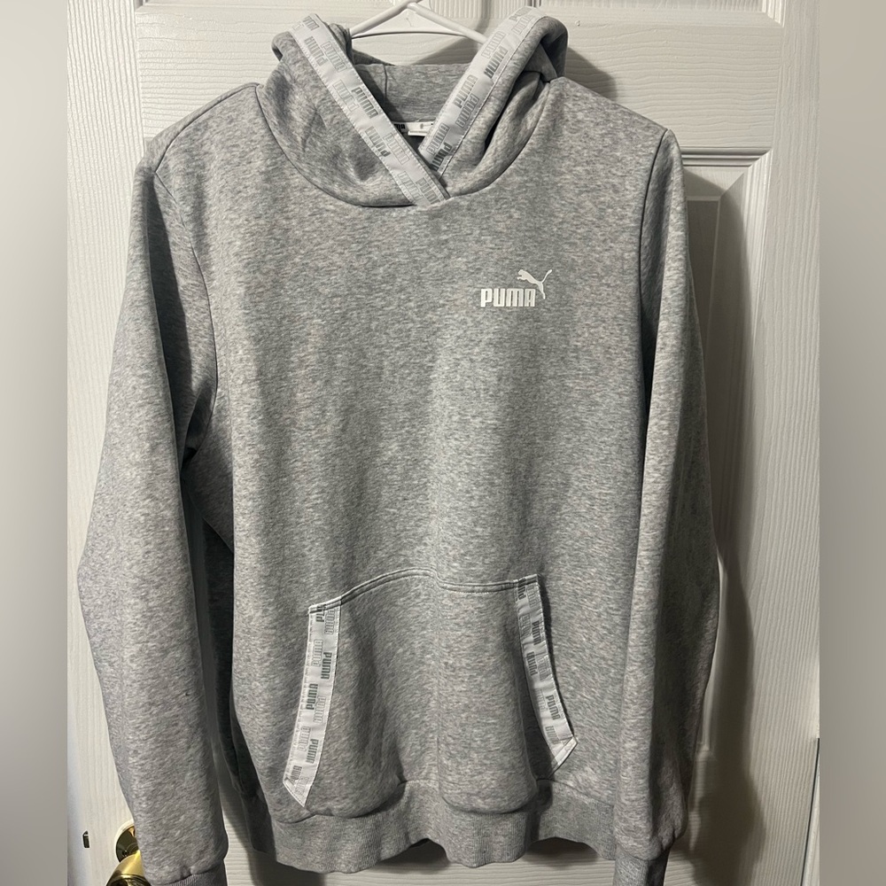 puma hoodie